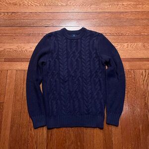 Old navy cable knit fisherman style sweater‎